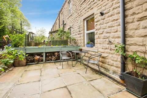 3 bedroom terraced house for sale, Wakefield Road, Sowerby Bridge