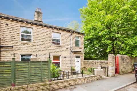 3 bedroom terraced house for sale, Wakefield Road, Sowerby Bridge