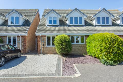 3 bedroom semi-detached house for sale, Belvedere Gardens, Deal, Kent, CT14