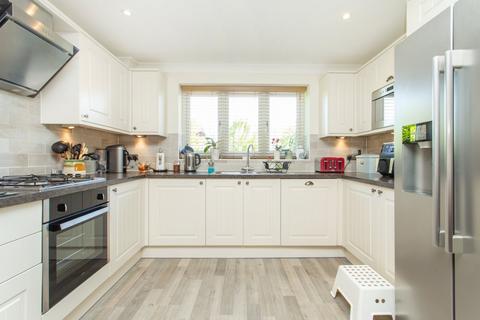 3 bedroom semi-detached house for sale, Belvedere Gardens, Deal, Kent, CT14