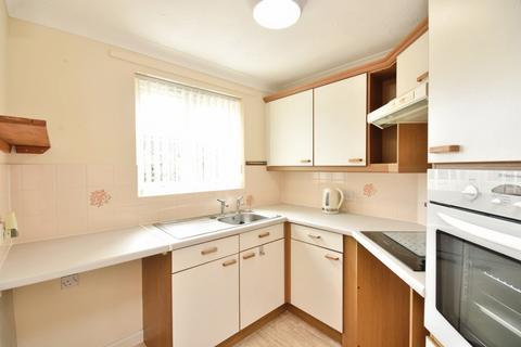 2 bedroom apartment for sale, McLay Court, Cardiff CF5
