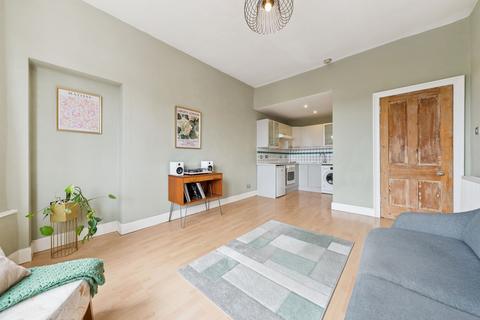 1 bedroom flat for sale, 66 Torrisdale Street, Flat 3/1, Strathbungo, Glasgow, G42 8PJ