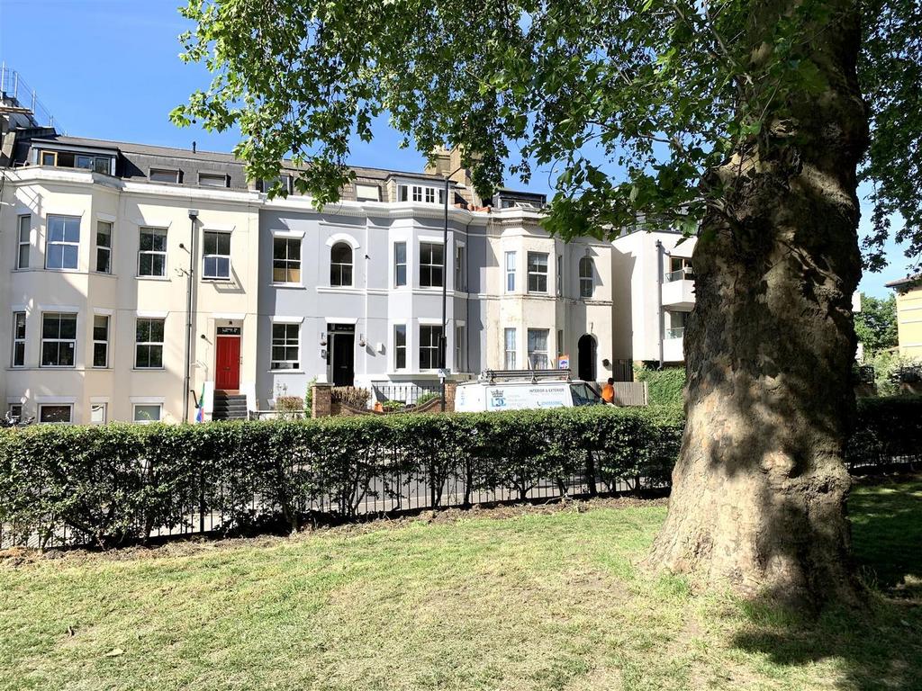 1 bedroom flat for sale