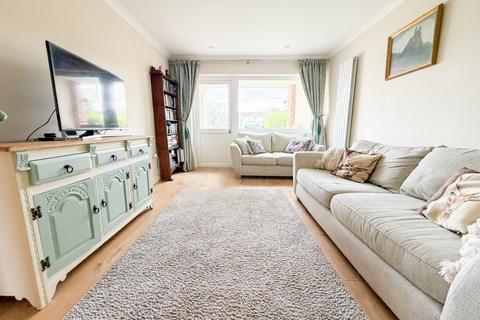 4 bedroom bungalow for sale, Pinnocks Croft, Berrow, Burnham-on-Sea, Somerset, TA8