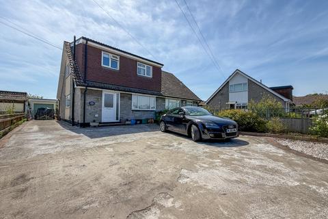 4 bedroom bungalow for sale, Pinnocks Croft, Berrow, Burnham-on-Sea, Somerset, TA8