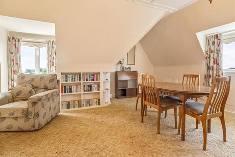 2 bedroom flat for sale, Ferring Grange Gardens, Worthing BN12