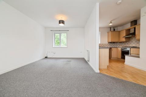 2 bedroom flat for sale, Selset Way, Kingswood, Hull