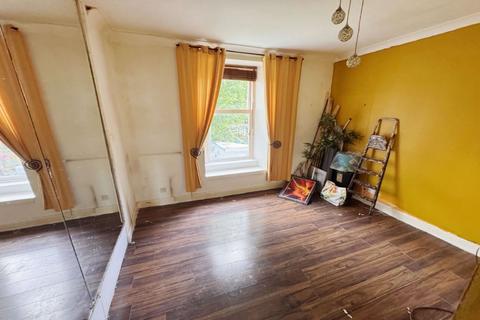 1 bedroom flat for sale, Knoxville Road, First Floor Right, Kilbirnie KA25