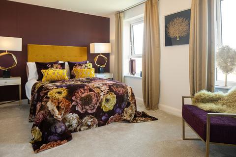 4 bedroom detached house for sale, Wichelstray at Orchards Rise Scott Way, Swindon SN1