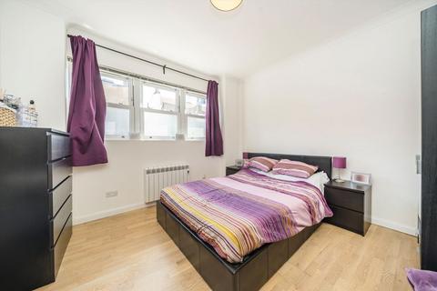 2 bedroom flat for sale, Kingston Road, London SW19