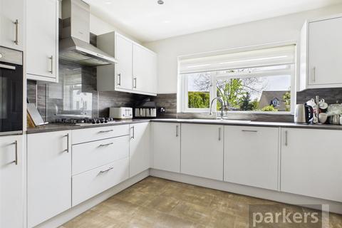 3 bedroom semi-detached house for sale, Brize Norton Road, Carterton, Oxfordshire, OX18