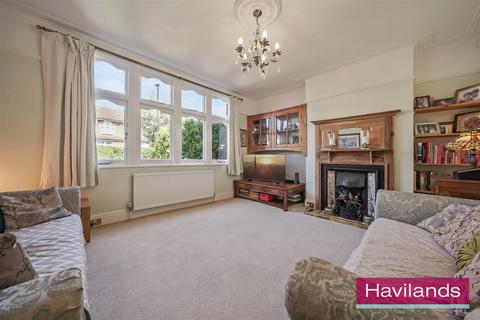 4 bedroom terraced house for sale, Sittingbourne Avenue, Enfield