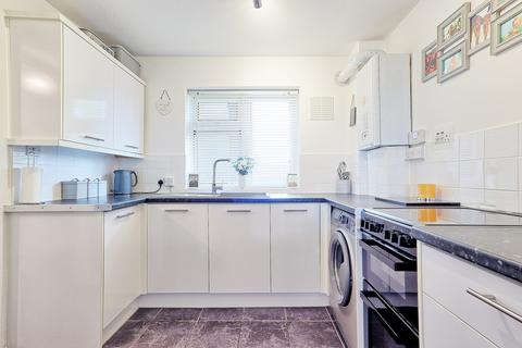 undefined, Turpin Avenue, Romford RM5