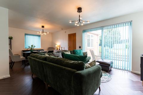 3 bedroom detached bungalow for sale, Home Close Road, Houghton-On-The-Hill, LE7