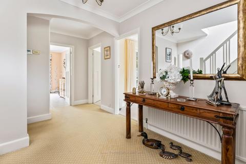 4 bedroom detached house for sale, Holtye Road, East Grinstead RH19