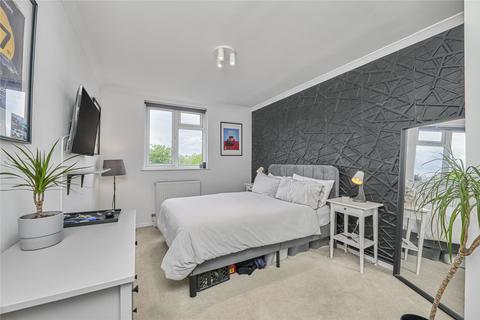 1 bedroom flat for sale, Verran Road, London, SW12
