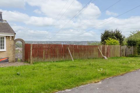 Land for sale, 19 Lichfield Mount, Bradford BD2