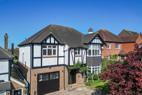 4 bedroom detached house for sale, Woodland Avenue, Hove, BN3