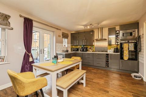 4 bedroom semi-detached house for sale, Kings Drive, Stoke Gifford, Bristol