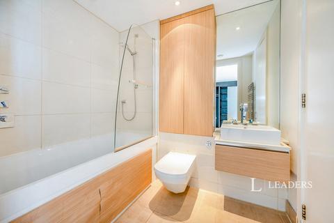 1 bedroom flat to rent, No 1, Portsmouth, Hampshire, PO1