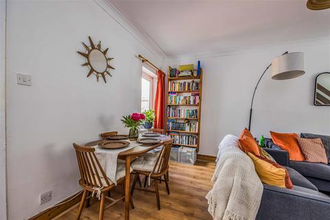 2 bedroom terraced house for sale, Boulton Road, Portsmouth PO5
