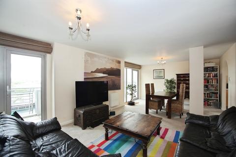 3 bedroom penthouse for sale, Pierhead View, Penarth