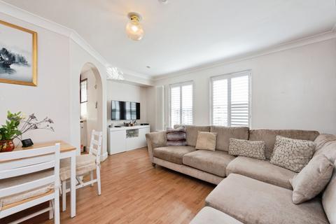 1 bedroom retirement property for sale, Draper Close, Isleworth, TW7