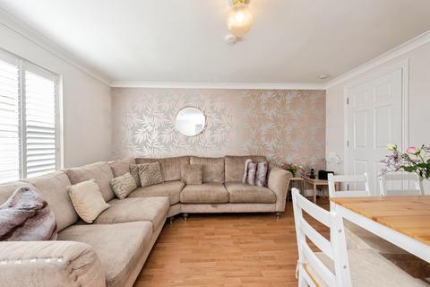 1 bedroom retirement property for sale, Draper Close, Isleworth, TW7