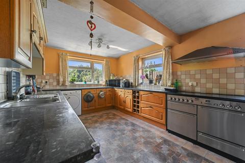 4 bedroom semi-detached house for sale, Long Road, Lawford, Manningtree