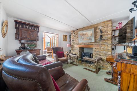 2 bedroom house for sale, Epsom Road, Guildford, GU1
