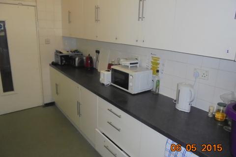 1 bedroom house to rent, Room 23, 2 Pennington Place