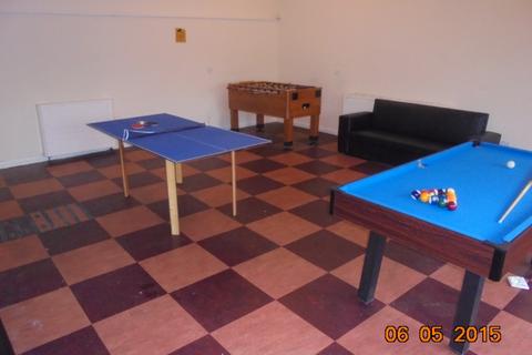 1 bedroom house to rent, Room 23, 2 Pennington Place