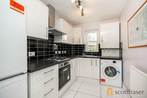 2 bedroom flat to rent, Clevedon House, 1A Ferry Road, OX3