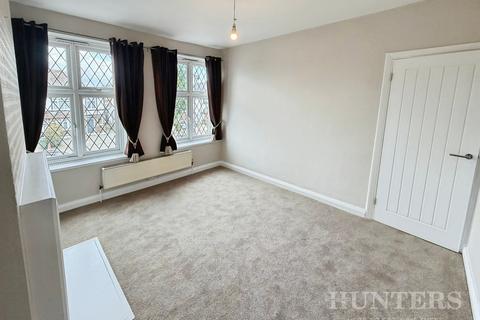 2 bedroom flat to rent, Croydon Road, Wallington, SM6 7NY