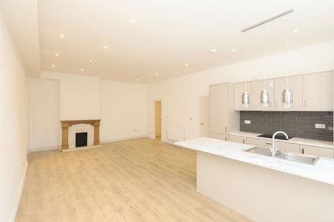 2 bedroom flat to rent, Lydgate House, Sheffield S10