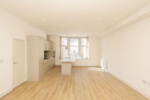 2 bedroom flat to rent, Lydgate House, Sheffield S10