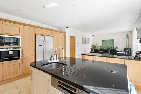 5 bedroom detached house for sale, Devonshire Avenue, Amersham, Buckinghamshire, HP6