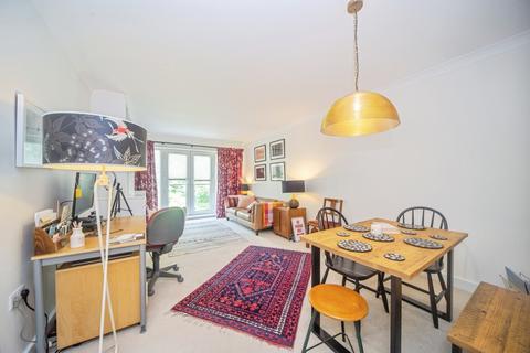 2 bedroom flat for sale, Winn Road, Southampton, Hampshire, SO17
