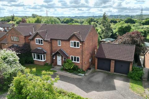 5 bedroom detached house for sale, Tanfield Lane, Northampton, NN1 5RN