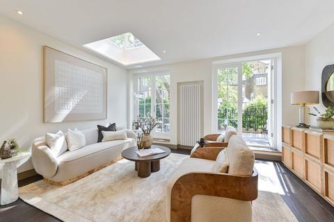 3 bedroom house for sale, Caroline Terrace, Belgravia, London, SW1W