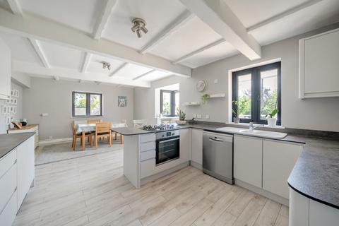 4 bedroom detached house for sale, Sway Road, Pennington, Lymington, SO41