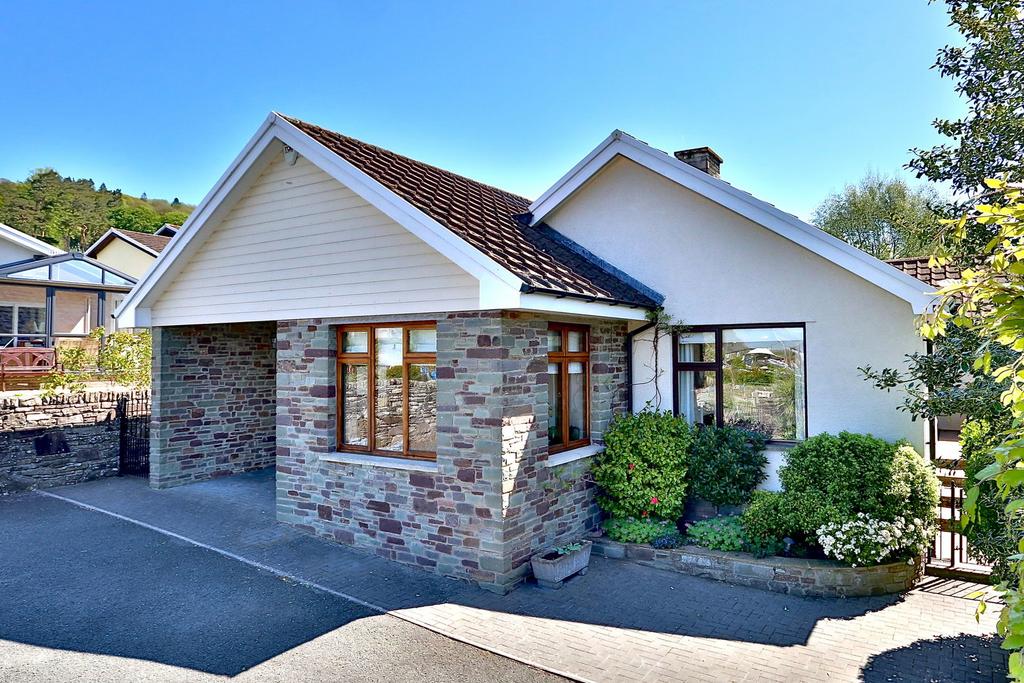 3 bedroom detached bungalow for sale in Crickhowell
