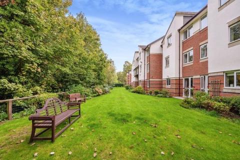 1 bedroom apartment to rent, Gheluvelt Court, Brook St, Barbourne