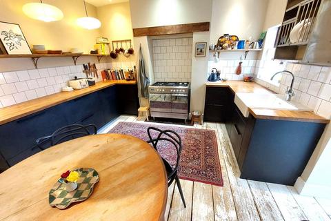 2 bedroom terraced house for sale, Elizabeth Street, Prestwich, M25
