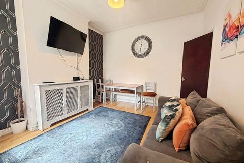 4 bedroom terraced house to rent, Curzon St, Derby DE1