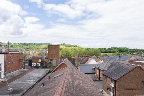 1 bedroom apartment for sale, High Street, Dorking
