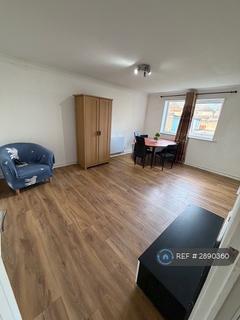 2 bedroom flat to rent, Old Park Mews, Hounslow, TW5