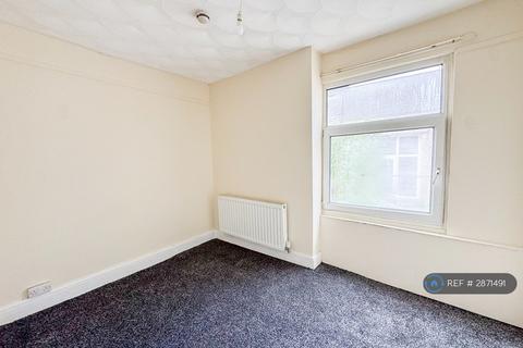 1 bedroom flat to rent, Chepstow Road, Newport, NP19