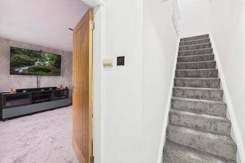 3 bedroom semi-detached house for sale, March Cote Lane, Bingley, West Yorkshire
