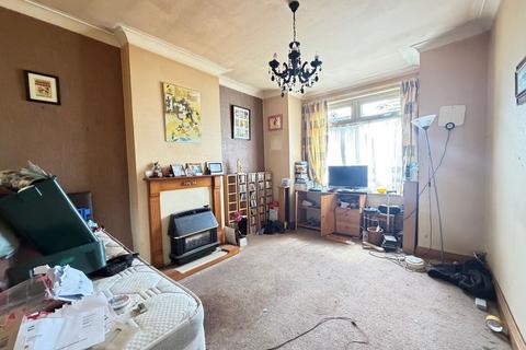3 bedroom semi-detached house for sale, Woodside Crescent, Sidcup